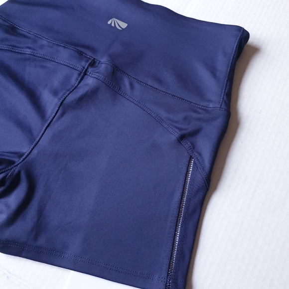 Marika Active Eclipse Navy Blue Wide High Waist Bike Shorts w/ InterLok Wick Sm - Picture 10 of 16